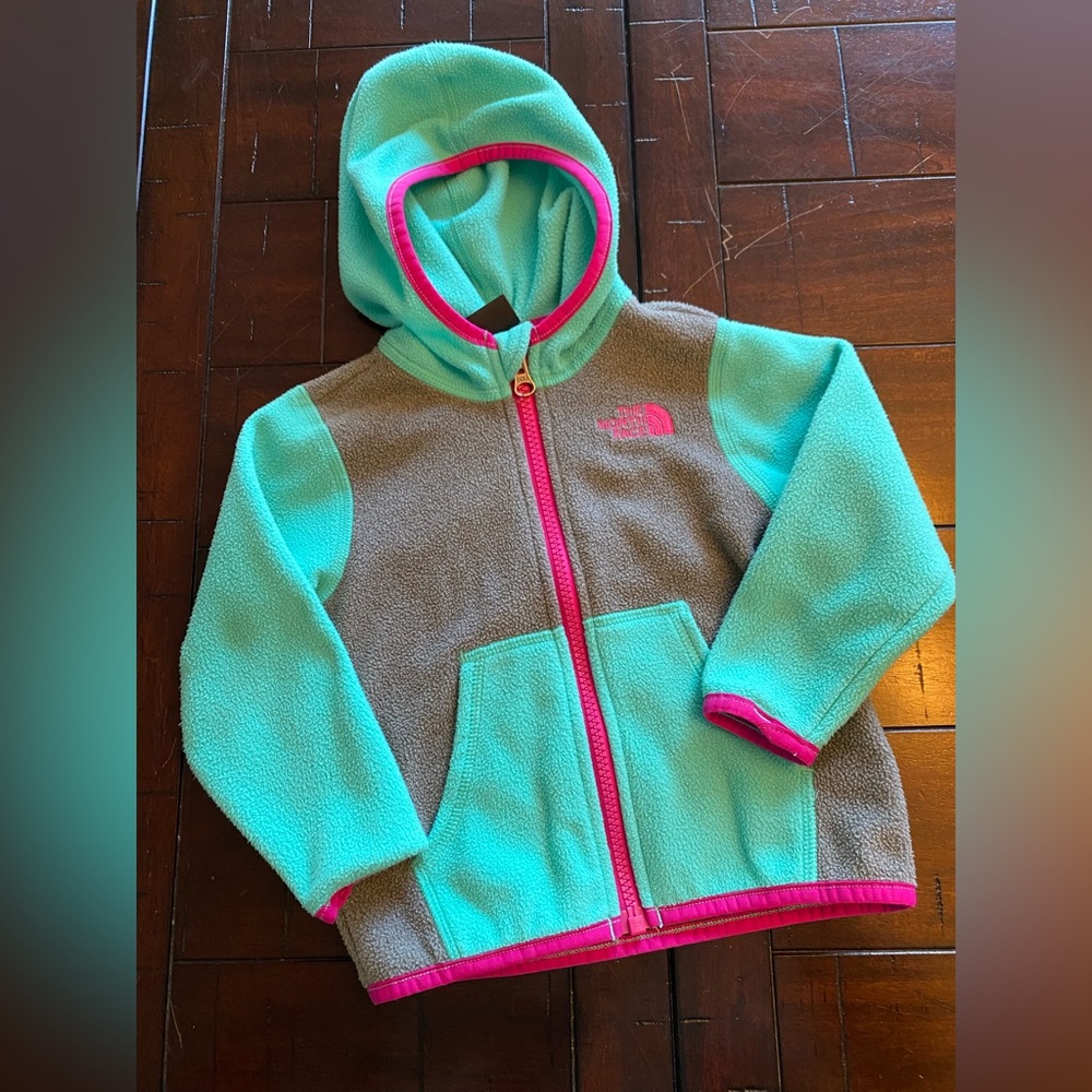 The north face fleece zip.up